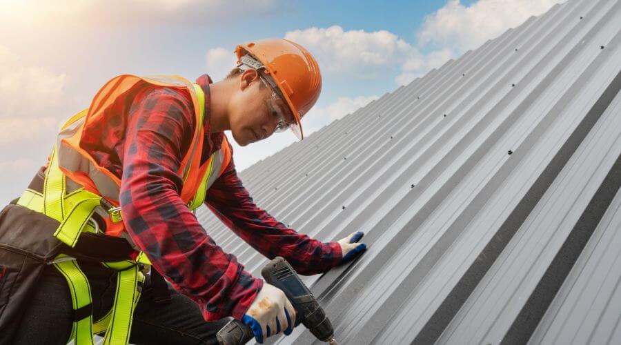 Expert top industrial roofings services in Champaign, IL
